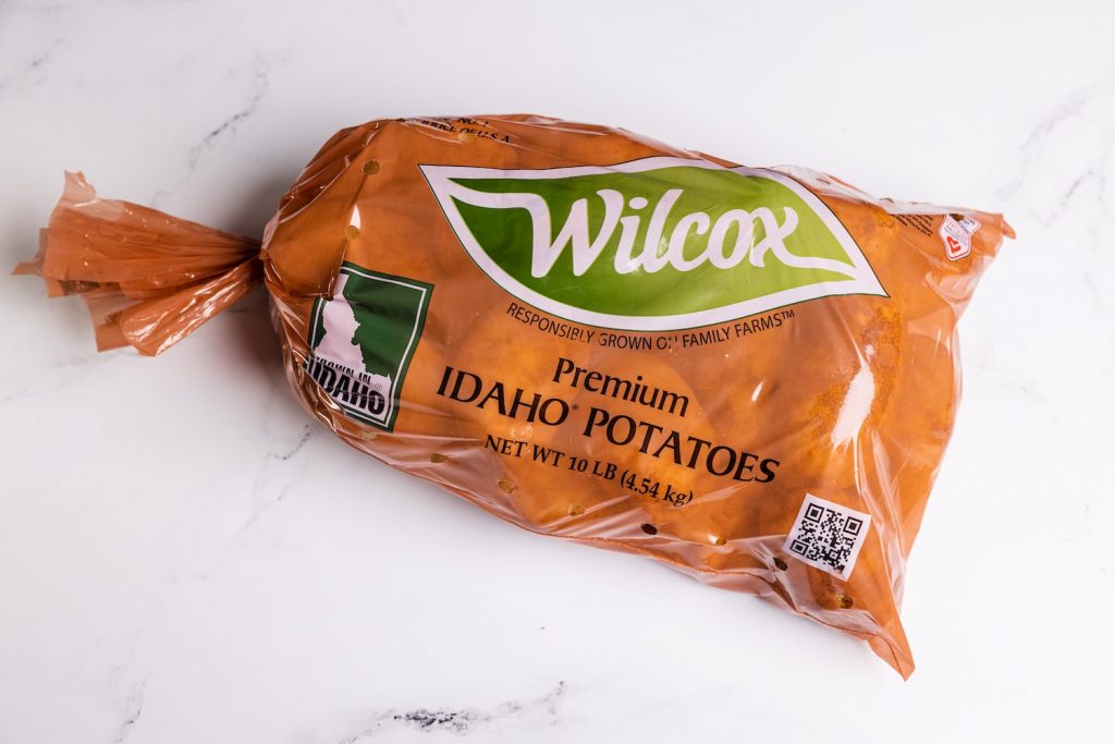 how many potatoes in a 15 lb bag